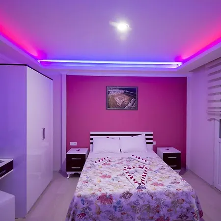 Aparthotel Letoon Apart 3*