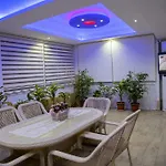 Lejlighedshotel Letoon Apart 3*